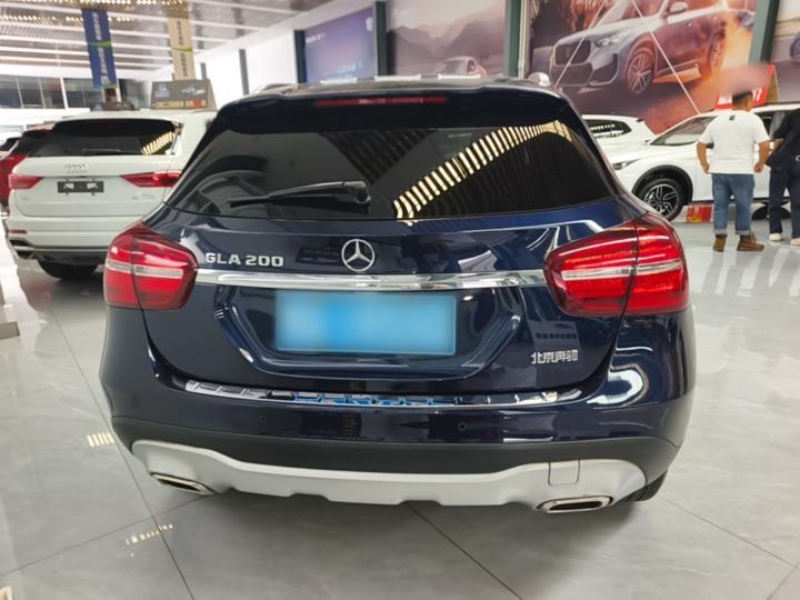 GLA 2017 GLA 200 Dynamic photo 3