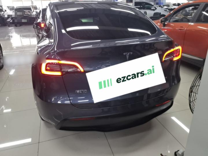 Model Y 2022 Facelift RWD photo 5