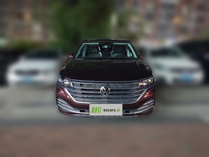 Viloran 2022 380TSI Premium photo 2