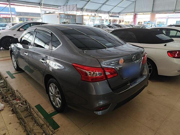 Sylphy 2022 Classic 1.6XE CVT Comfort photo 4