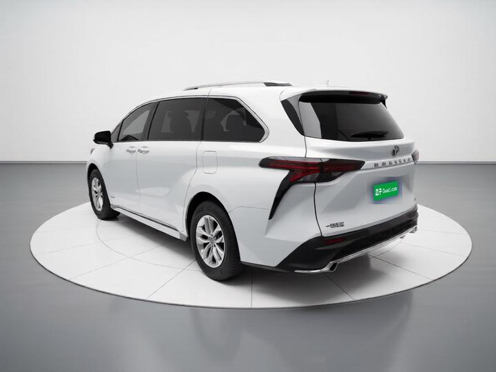 Granvia 2023 2.5L Hybrid Comfort photo 4
