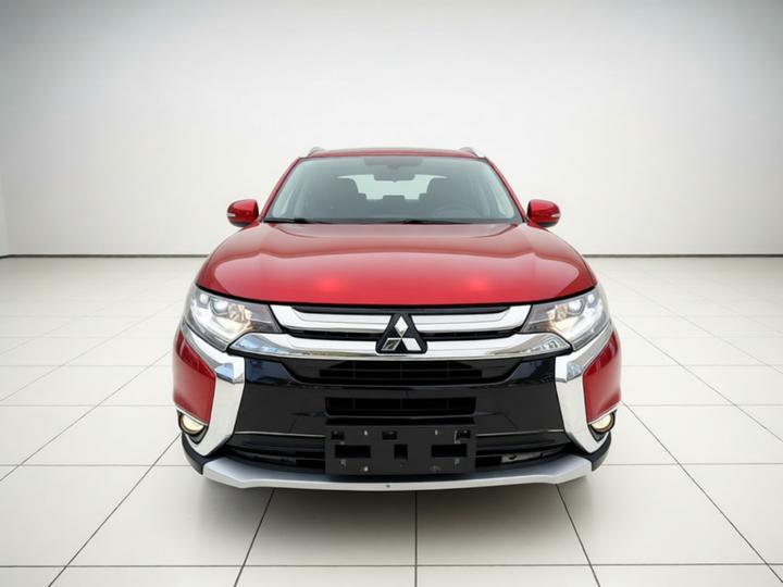 Outlander 2016 2.4L AWD Luxury 7-Seater photo 2