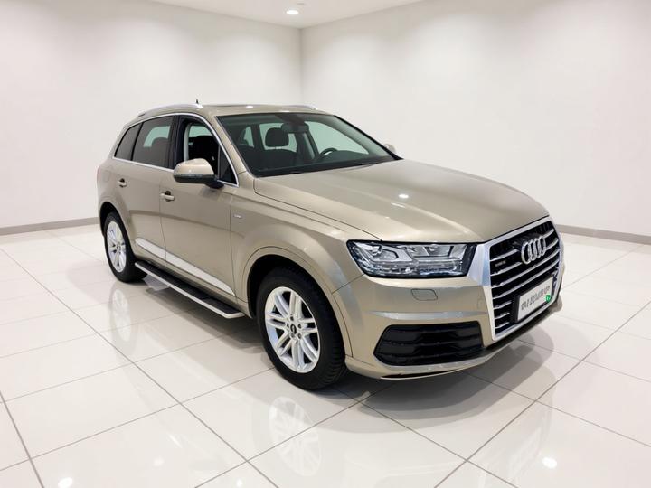 Q7 2016 40 TFSI Comfort photo 3
