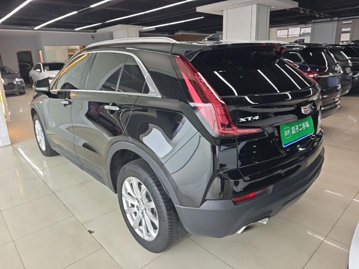 XT4 2021 28T RWD Tech photo 4