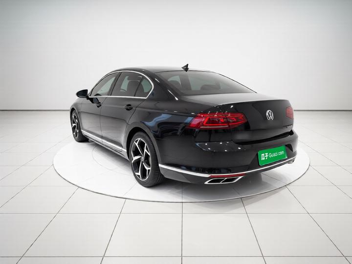 Magotan 2023 200 Anniversary Edition 330TSI DSG Leading photo 4