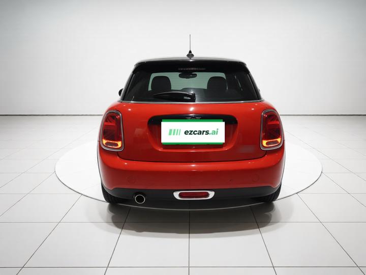 2018 1.5T COOPER Classic 5-Door photo 5