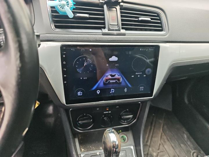 2015 230TSI DSG Comfort photo 5