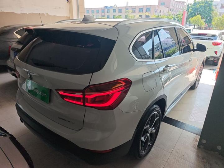 X1 2018 sDrive18Li Exclusive photo 4