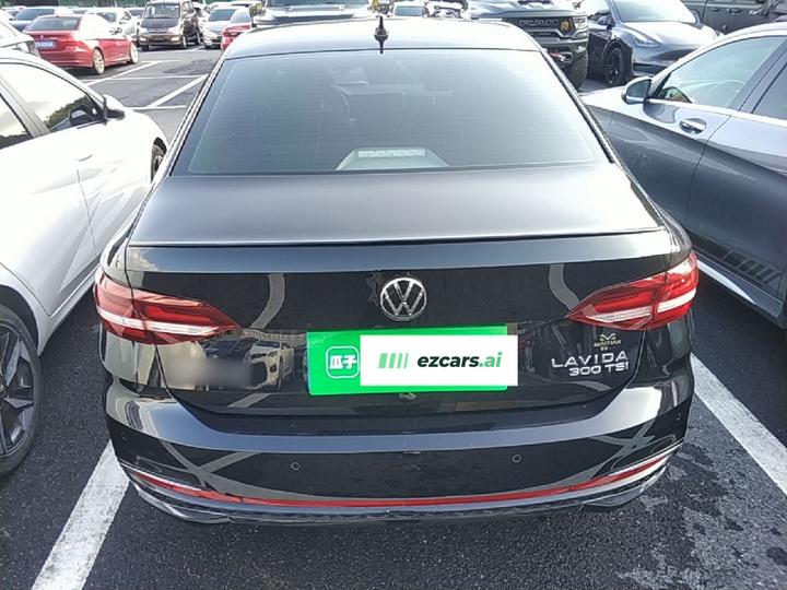 Lavida 2024 300TSI DSG photo 5