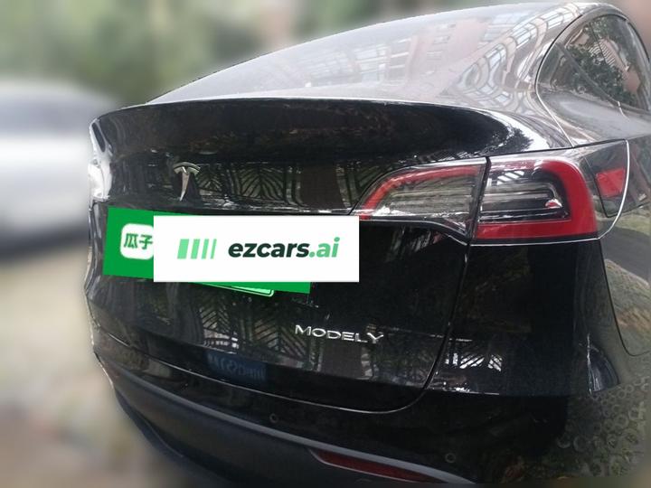 Model Y 2021 Standard Range RWD photo 5