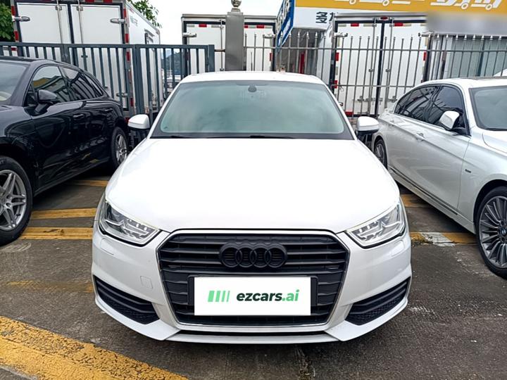 A1 2016 30 TFSI Sportback Design photo 2