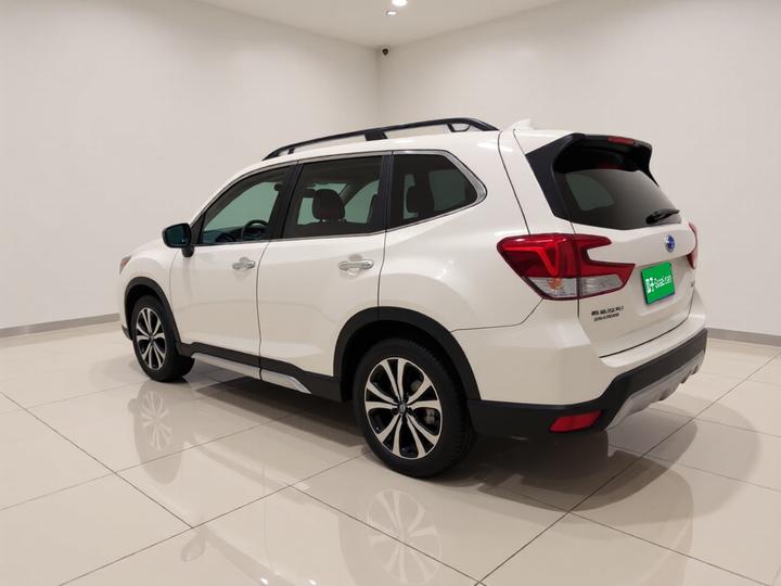 Forester 2021 2.0i Flagship EyeSight photo 4