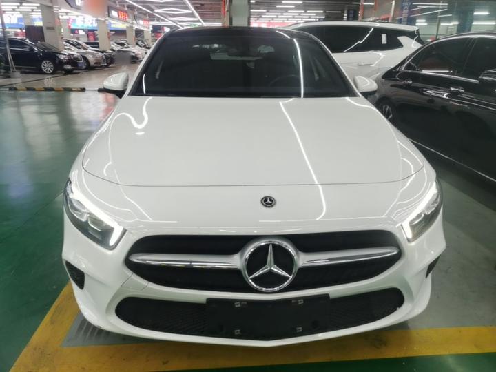 A-Class 2020 A 200 L photo 2