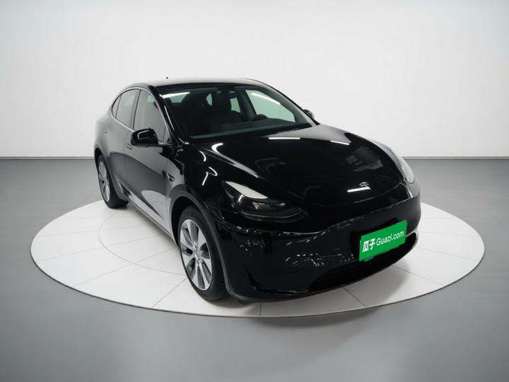 Model Y 2022 RWD photo 3