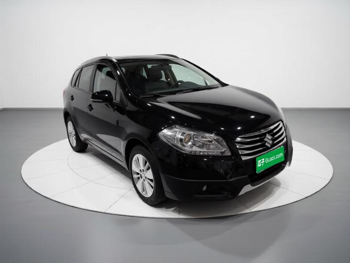 2015 1.6L CVT RWD Elite photo 3