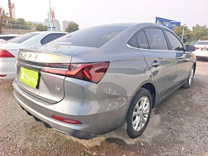 i5 2026 1.5L CVT Luxury photo 4