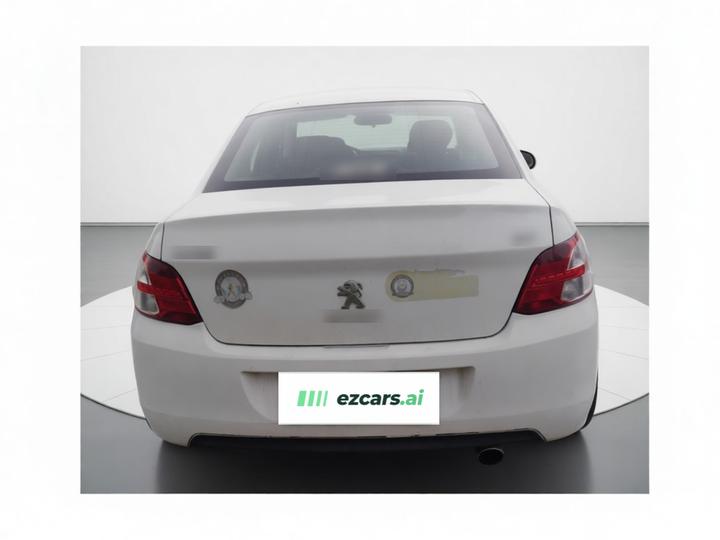 301 2016 1.6L MT Comfort photo 3