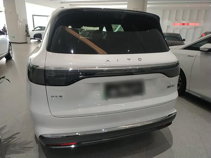 HIMA AITO M8 2025 EREV Max+ 53.4kWh 5-Seater 192-Line LiDAR photo 5