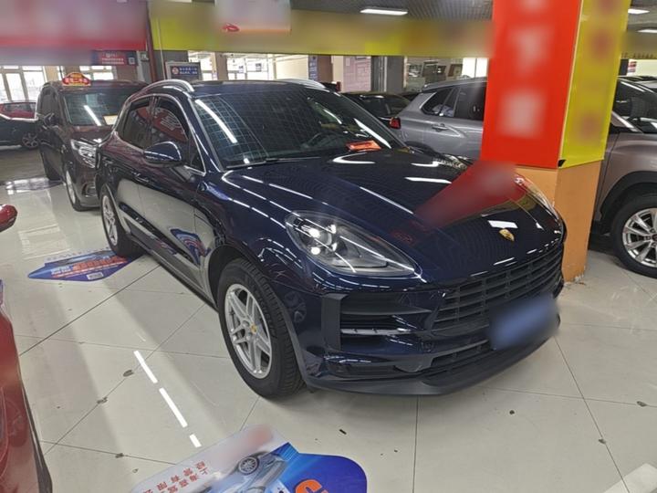 2020 Macan 2.0T photo 3