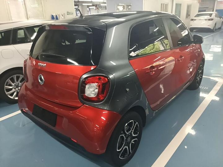 forfour 2016 0.9T 66 photo 4