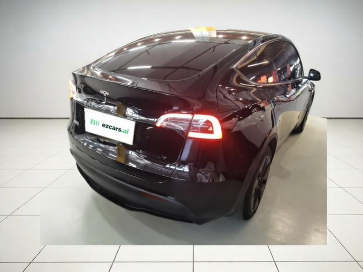 Model Y 2023 RWD photo 6