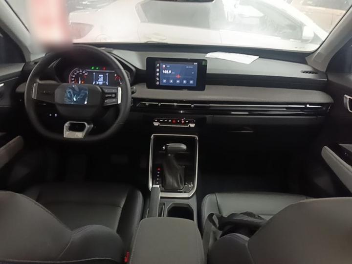 Wuling 2026 1.5L CVT photo 5