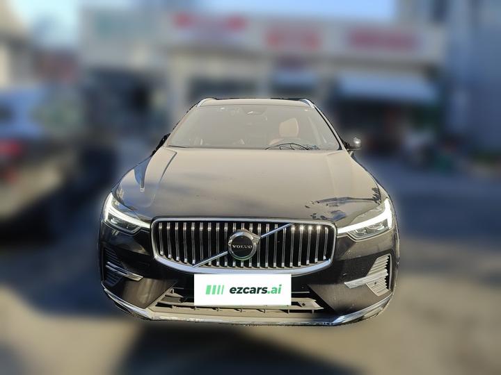 XC60 2024 B5 AWD Luxury photo 2