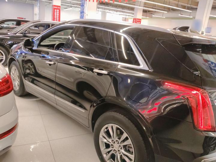 XT5 2022 2.0T RWD Luxury photo 4
