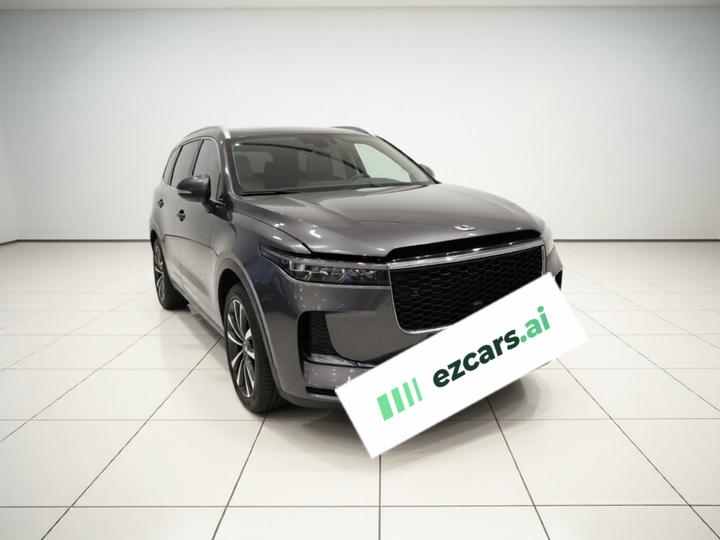 Li Auto ONE 2021 EREV 6-Seater photo 3