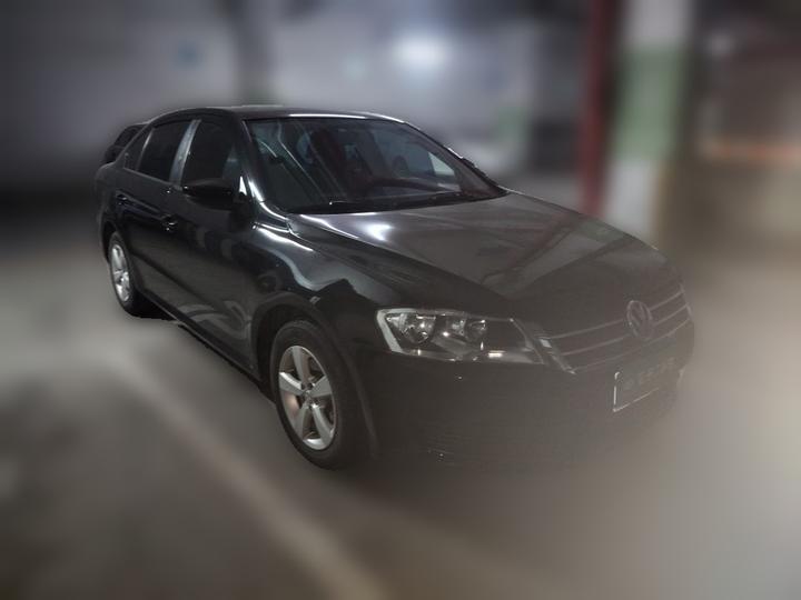 Lavida 2013 Facelift Classic 1.6L MT photo 3