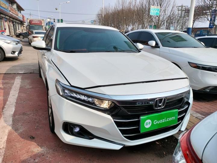 Accord 2022 260TURBO Luxury photo 2