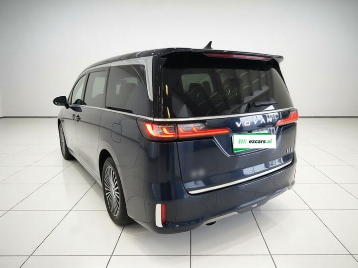 Voyah Dreamer 2025 PHEV AWD Premium Qiankun photo 4