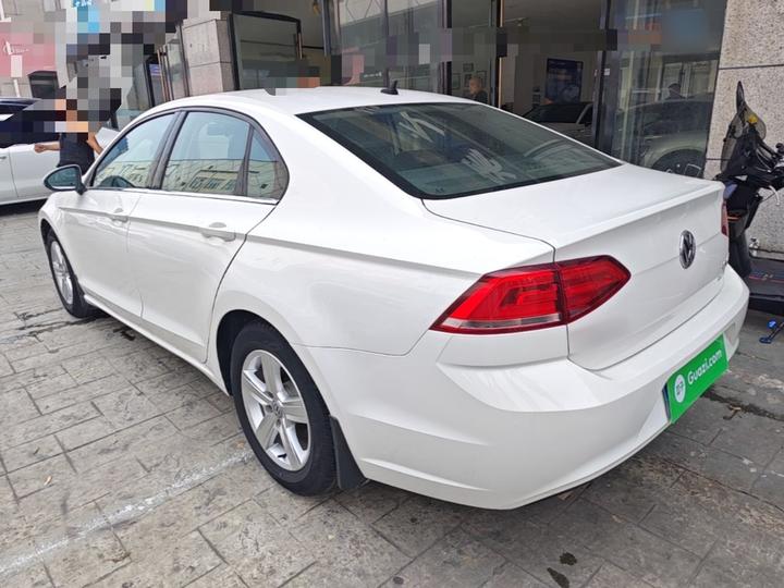 Lamando 2015 230TSI DSG photo 4