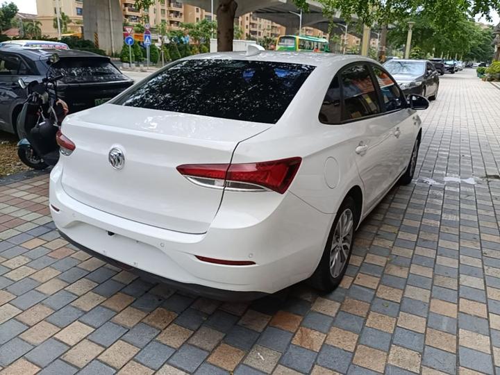 Excelle 2019 18T AT Elite China VI photo 4