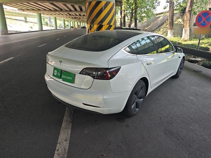 Model 3 Imported 2019 Standard Range RWD Upgraded photo 4