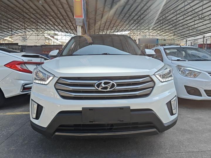 ix25 2015 1.6L AT RWD Premium DLX photo 2