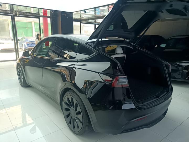 Model Y 2021 Performance AWD photo 4