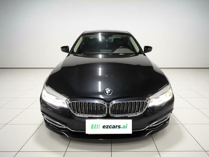 5 Series 2020 530Li Leading Luxury photo 2
