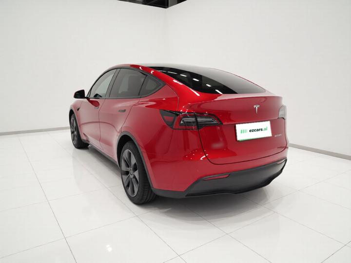 Model Y 2024 RWD photo 4