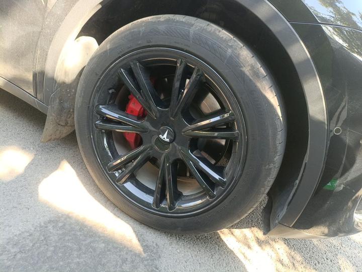 Model Y 2022 Long Range AWD photo 8