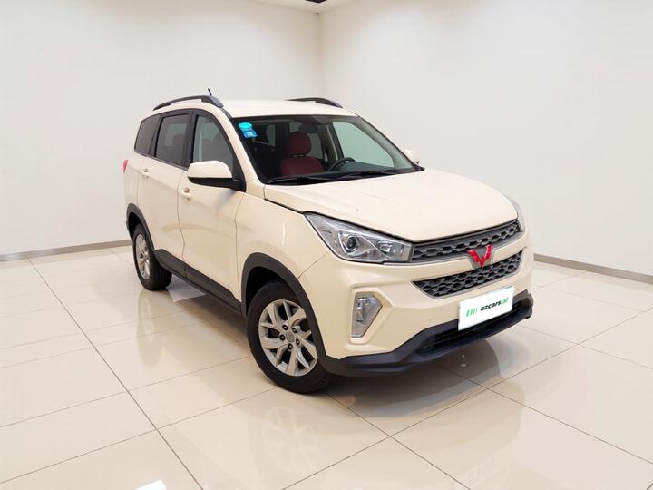 Wuling Hongguang S3 2019 1.5L MT Comfort China VI photo 3