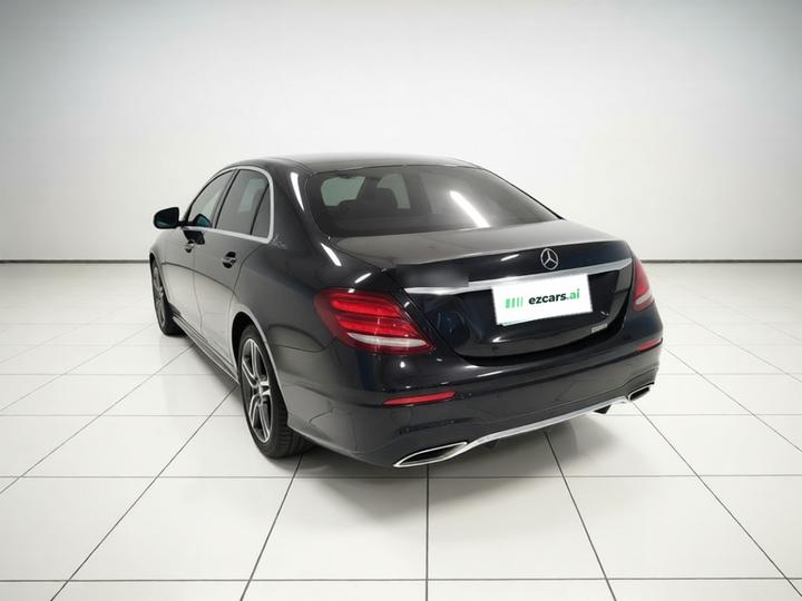 E-Class 2016 E 300 L Sport Fashion photo 4