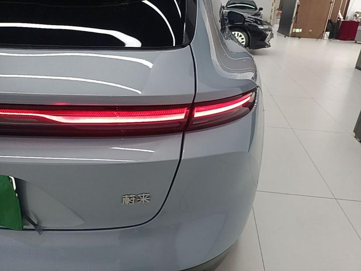 ET5T 2024 75kWh Touring photo 7