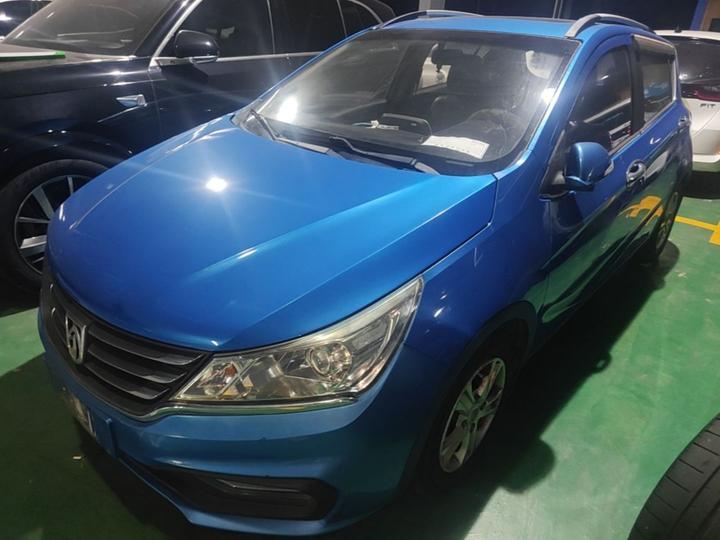 310 2016 1.2L MT Luxury