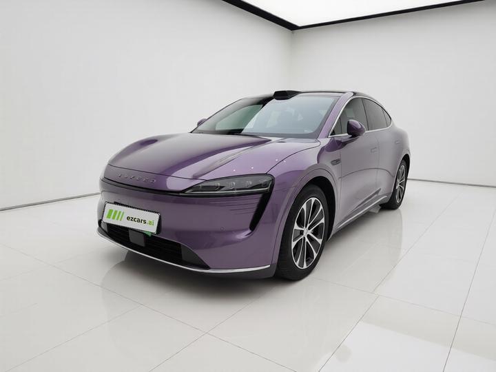 HIMA Luxeed R7 2024 EV 736km UItra