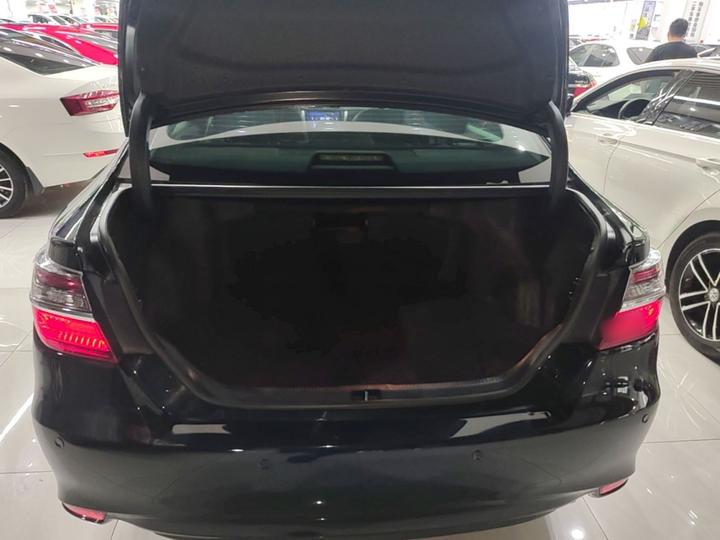 Camry 2016 2.0G Leading photo 8