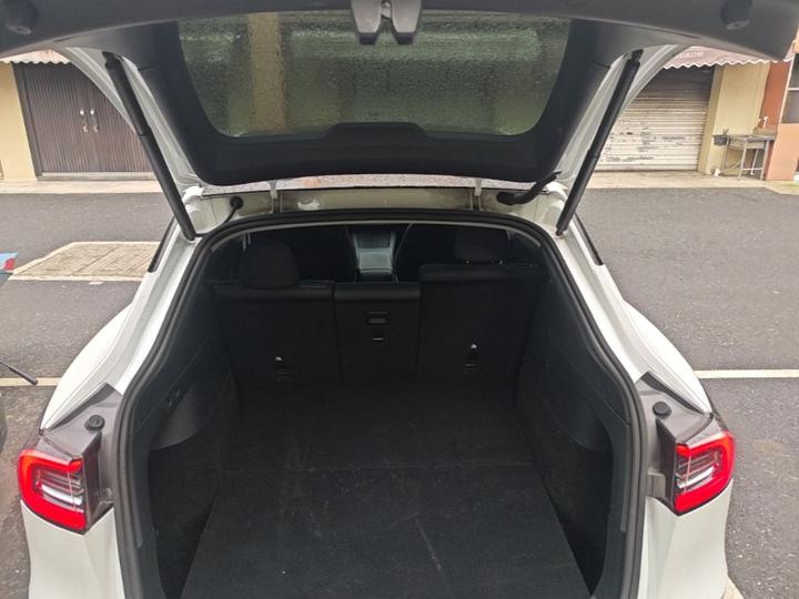 Model Y 2021 Long Range AWD 3D7 photo 8