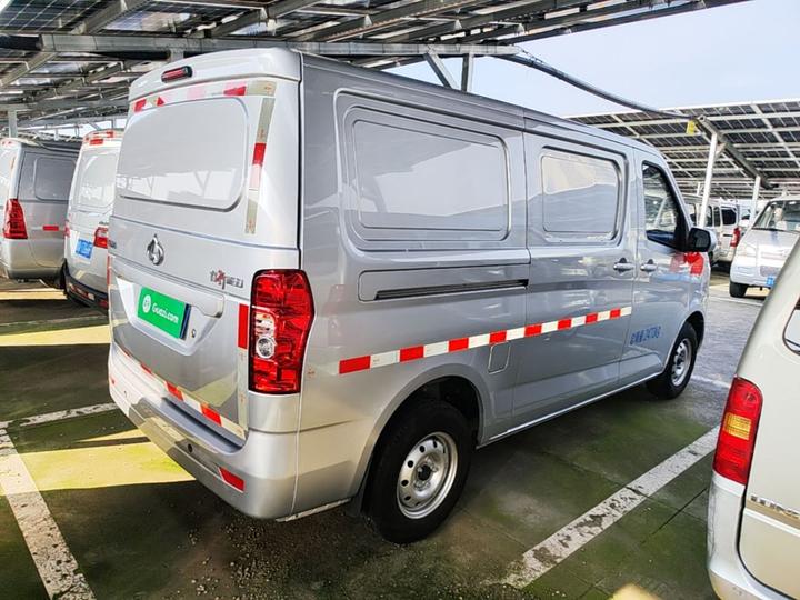 Changan M60 2023 1.5L GDI Comfort 2-Seater photo 4