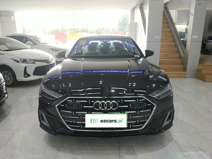 A7L 2025 45 TFSI Luxury photo 2