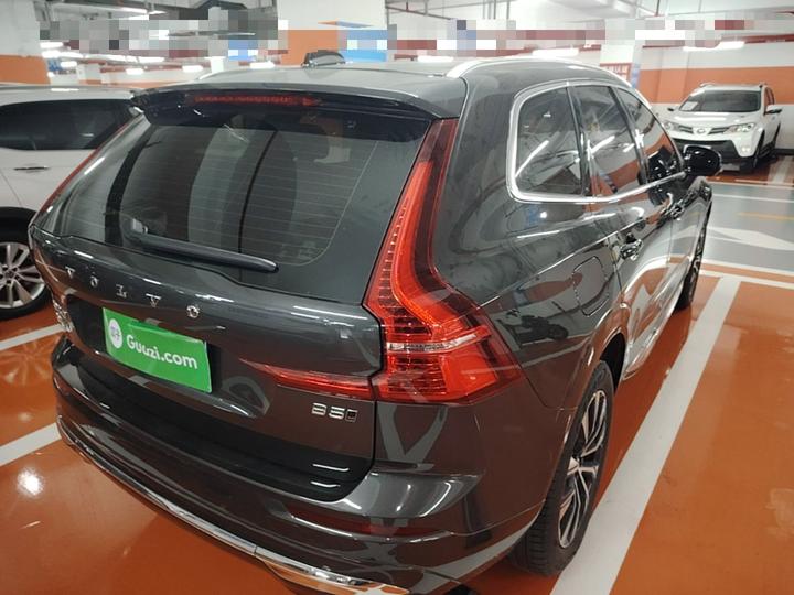 XC60 2023 B5 AWD Luxury photo 4